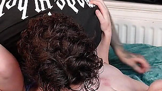 Oral Squirt & Finger Fuck