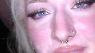 Wild Blonde and Brunette Are Eager to Get Their Reward's