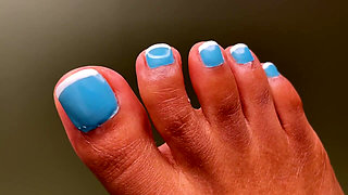 Wrinkly Toes up-close