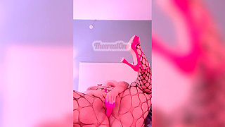 Biggdebbiecakez Making Love to That Pussy