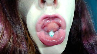 Amateur pantyhouse webcam teen strips and strokes her vagina