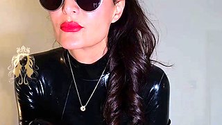 GoddessSultanaAisha - German Preach For My Catsuit Worship