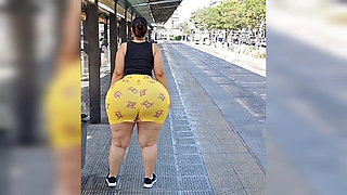 Big Ass Waiting for the Bus in Argentina