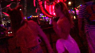 Big boobs amateur hottie sex outdoor in public