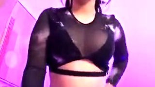 Big boob brunette masturbates on webcam