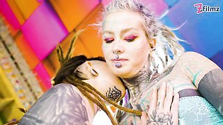 Dirty Dreaz featuring Anuskatzz and Lily Lu's tattooed women dirt