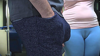 Almost Seen by Bus Driver When Stranger Girl Give Me a Handjob