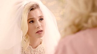 Stepdaughter lets stepmom lick her pussy 2