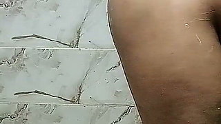 Arabic Girl Big Ass Anal Sex in Shower
