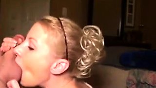 Amateur Girl Swallows Huge Load on Webcam