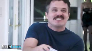 Realityjunkies - big-tit cougar tempts her stepson's friend and offers her curvy body for a fucking