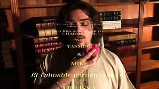 Brunette babe with fake big boobs fucks in the car