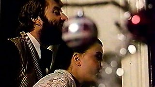 Slutty amateur flashing her big boobs in the backseat