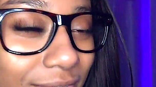 College Girl Amari Gold Gives a Double BJ