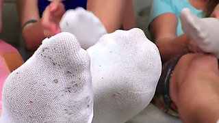 Who Has the Most Stinky Socks?