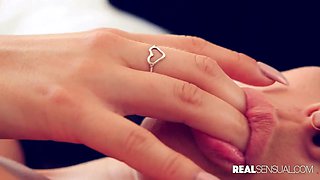 Teenie Nikki Knightly xxx fantasy - real sensual
