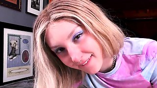 Bigtit pov babe sucking before riding in erotic couple