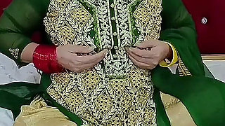 Beautiful Pakistani Bride Masturbation in Wedding Dress with Clear Hindi&urdu Dirty Talking