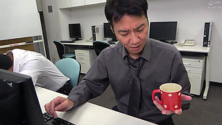 Kikuchi Maya - Stop the Clock! a Busty Office Lady - 2