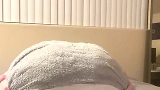 Blonde emo amateur solo masturbation