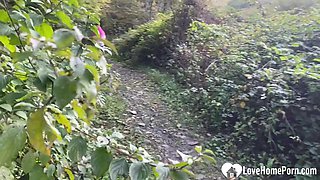 Watch Me Nail My Big Butt Girlfriends Twat in Close-Up