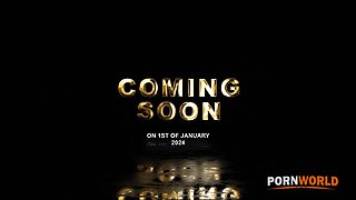 Horny Ballerina Alexa Flexy Orgasms With A Glass Dildo After Masturbating GP2871