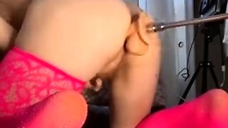 Kloebby Anal Fuck With Machine
