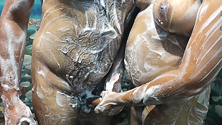 Bath Romance with Hand Job and Lip Lock