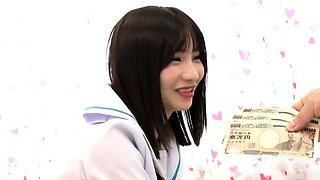 Hot amateur Asian GF toys sucks and fucks