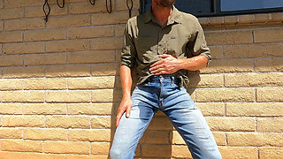 Giving Some Airbnb Neighbors a Jeans Wetting Piss Show