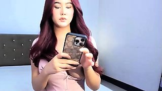 Amateur Big Boobs jerks Big Dick