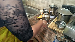 Housewife Hot Romance