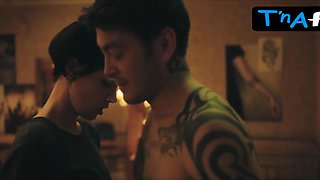 Anna Zavtur Bosoms, Panty Episode in Likhie