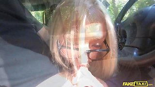 Amber Deen Does Anal For The Free Ride