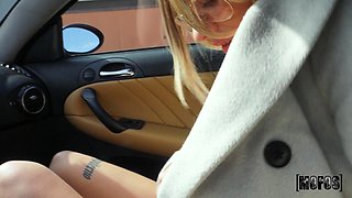 Amoral tart Lya Missy X-rated clip