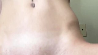 Cute amateur webcam teen girl toying pussy on webcam