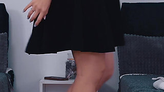 Family House S3e3: What Happens When Step Aunt Catches Step Niece Amber Slassh Sniffing Bro's Shirt? [eng Sub]