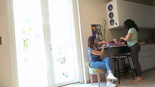 Susy Blue perversions - Distracted Footjob – Gossip &