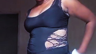 Nigerian Girl Sqirting on the Live Stream
