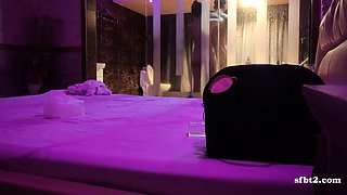 Ma chienne french amateur couple hidden cam 1