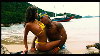 Sara Lemos Assfucked On The Beach