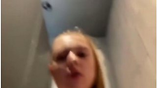 Crazy Squirting And Fucking In The Gym
