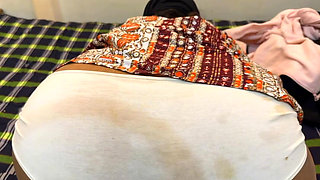 Arabian Hot Stepmom on Live!