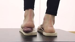 Goddess Elisa Inside My Flip Flops