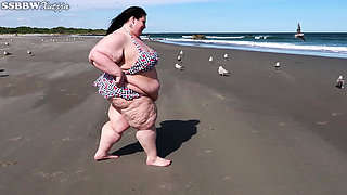 Publicly Fat at the Beach