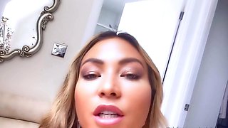 Flashing amateur babe Fae Corbin public masturbate