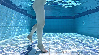 Swimming Fetish - Underwater Swimming Naked