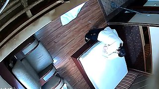 Amateur Hidden Cam Fuck On Couch