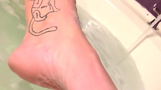 Shaving Pussy & Legs, Erotic Sensual School Teacher