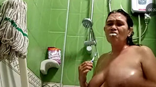 Just only to watching taking a bath
